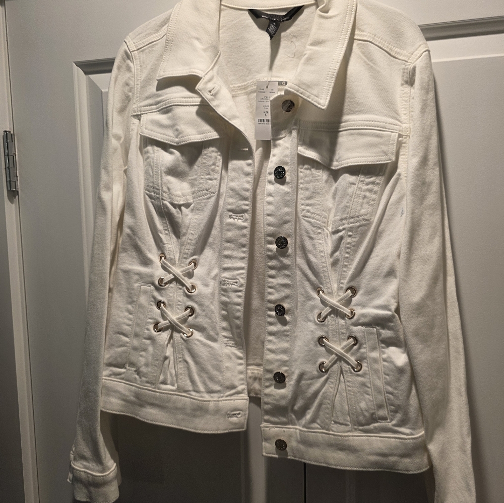 White DENIM JACKET - Picture 4 of 9